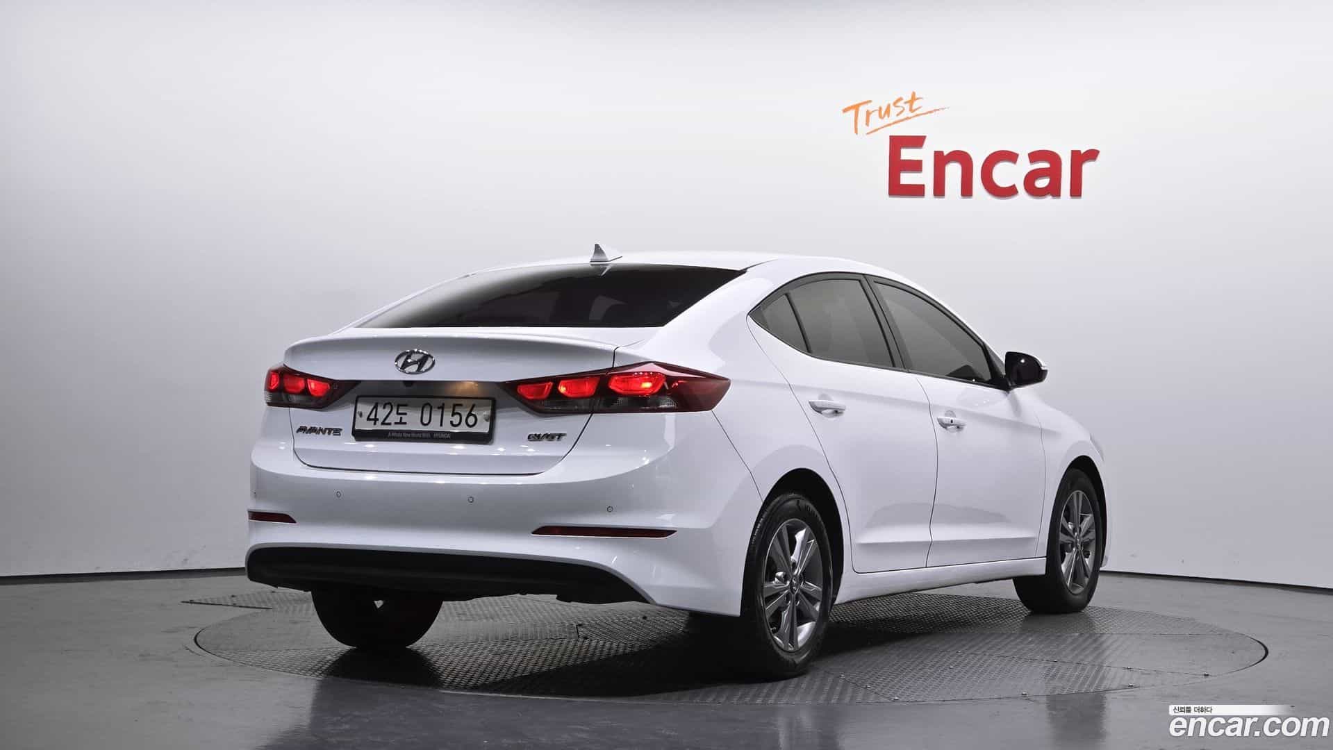 AVANTE Hyundai 2017.0-OUTER-002