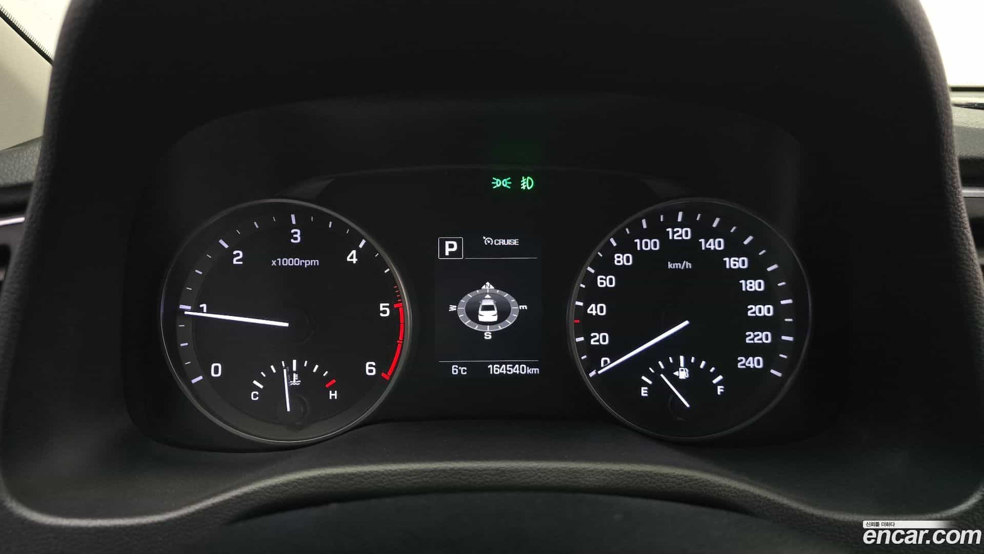 AVANTE Hyundai 2017.0-INNER-008