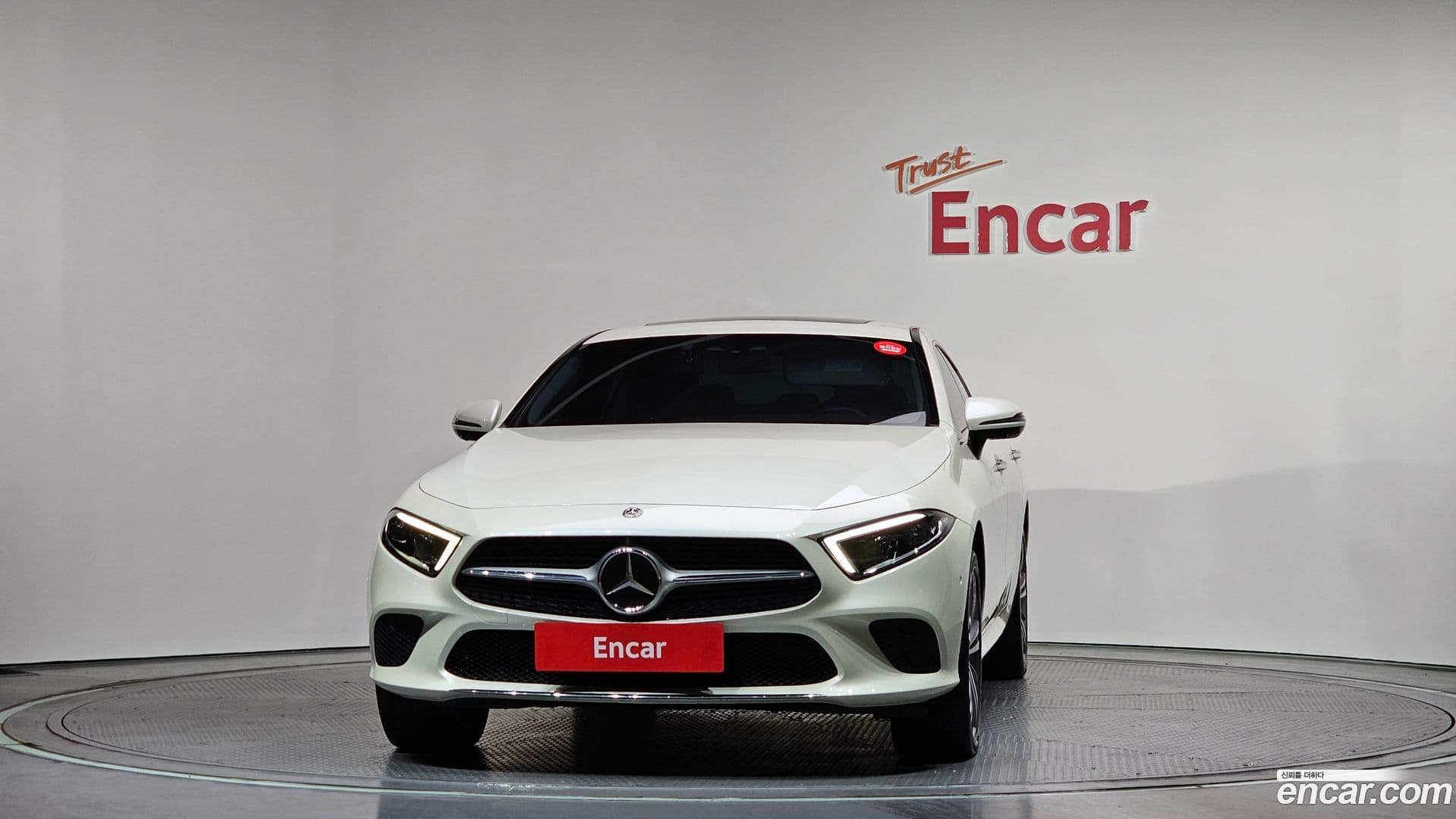 Main__Slider__Photo:CLS-Class Mercedes-Benz 2019.10-2