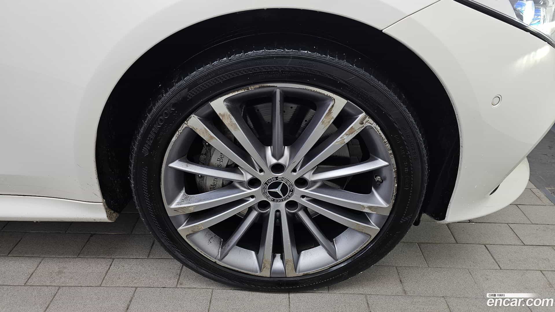 CLS-Class Mercedes-Benz 2019.10-OUTER-005