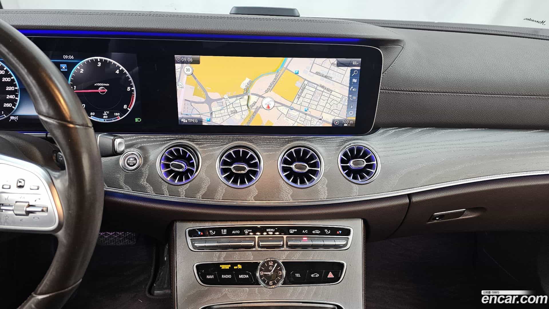 CLS-Class Mercedes-Benz 2019.10-OPTION-018