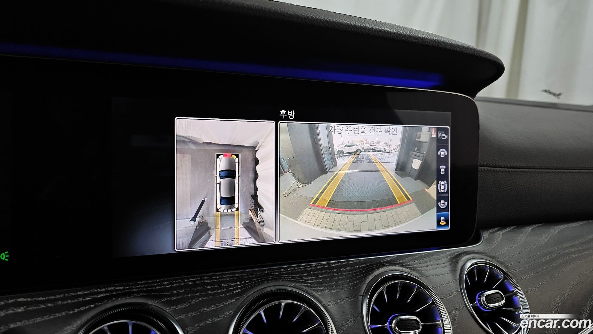 Main__Slider__Photo:CLS-Class Mercedes-Benz 2019.10-14