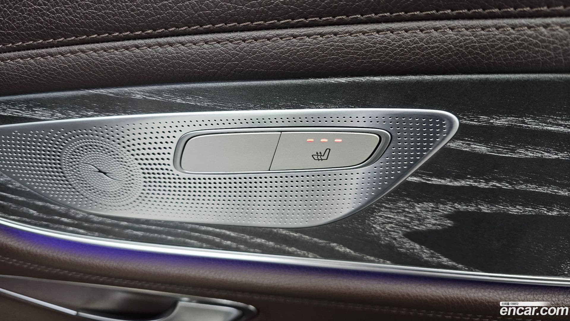 Main__Slider__Photo:CLS-Class Mercedes-Benz 2019.10-18