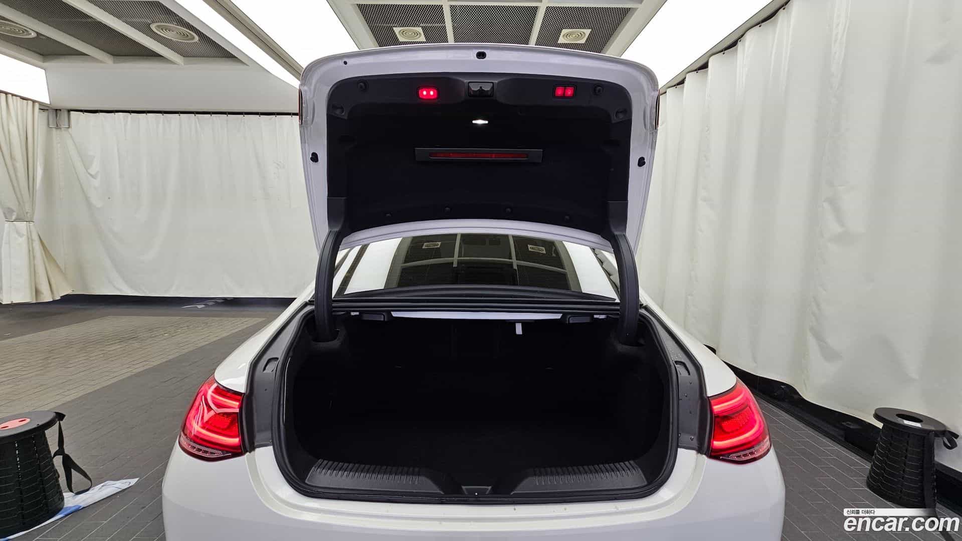 CLS-Class Mercedes-Benz 2019.10-OPTION-024