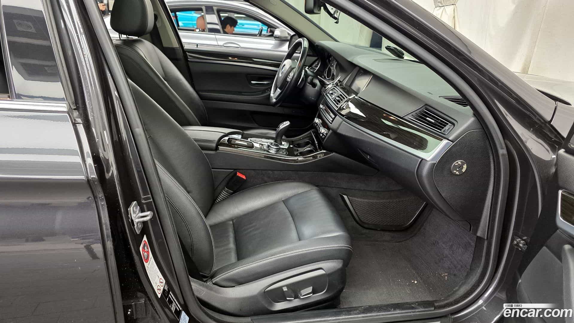 5-Series BMW 2013.9-OPTION-015