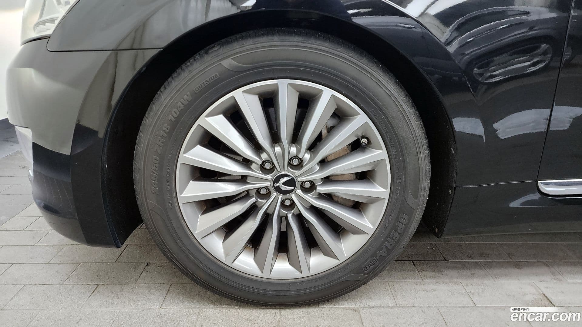 Main__Slider__Photo:Equus Hyundai 2014.10-4