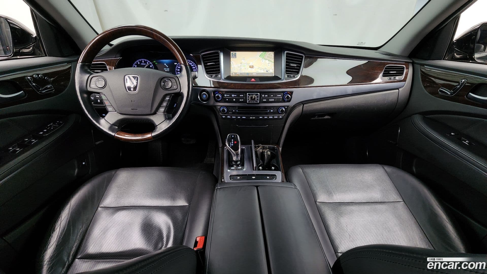 Main__Slider__Photo:Equus Hyundai 2014.10-6