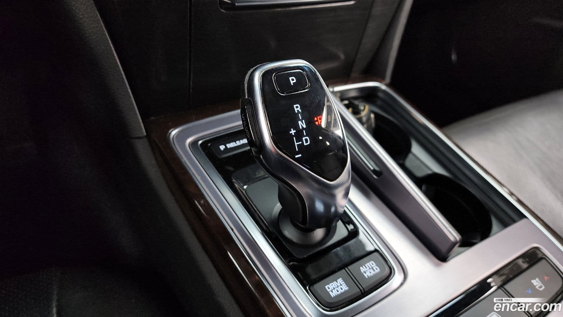 Main__Slider__Photo:Equus Hyundai 2014.10-8