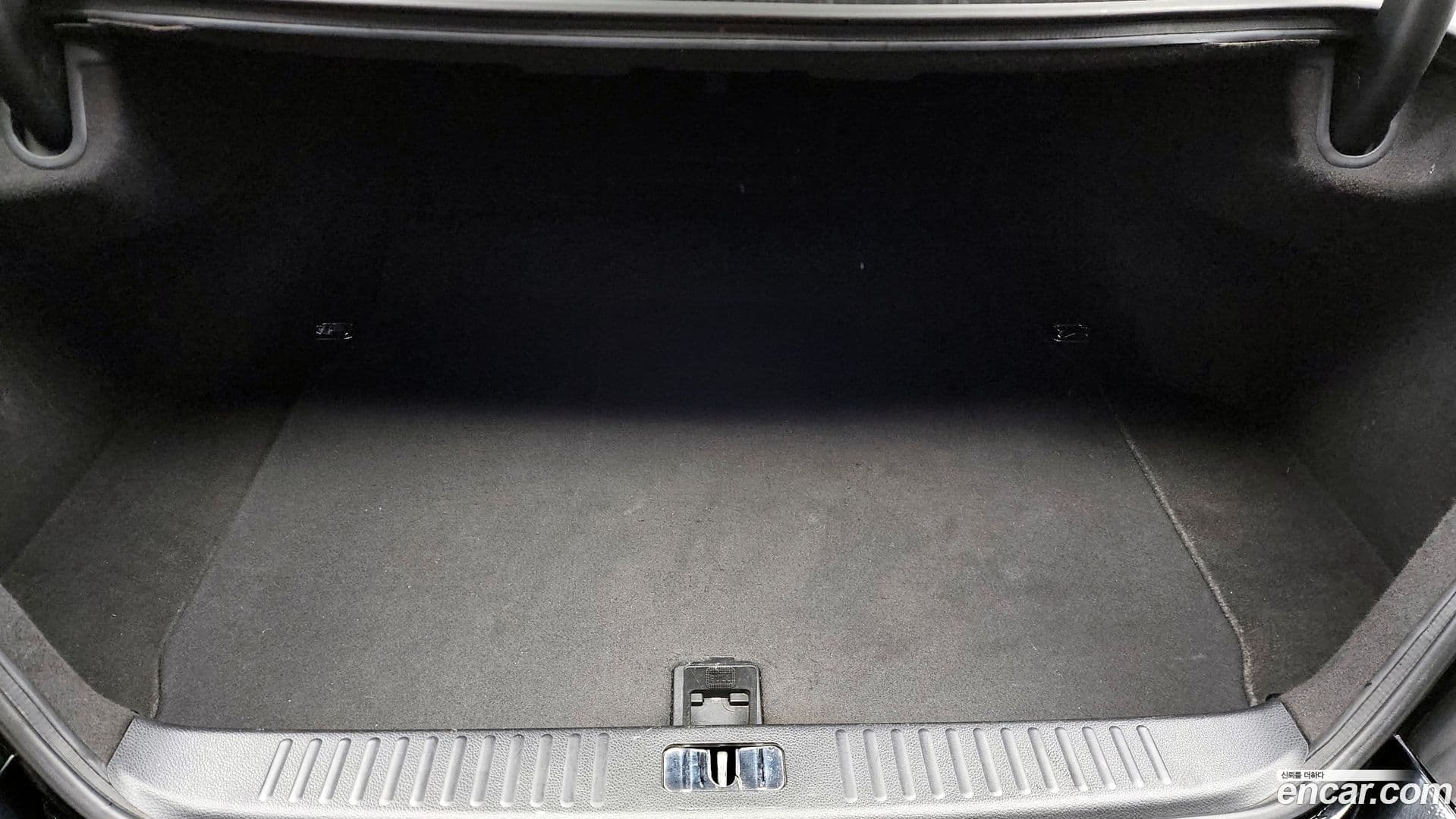 Main__Slider__Photo:Equus Hyundai 2014.10-19