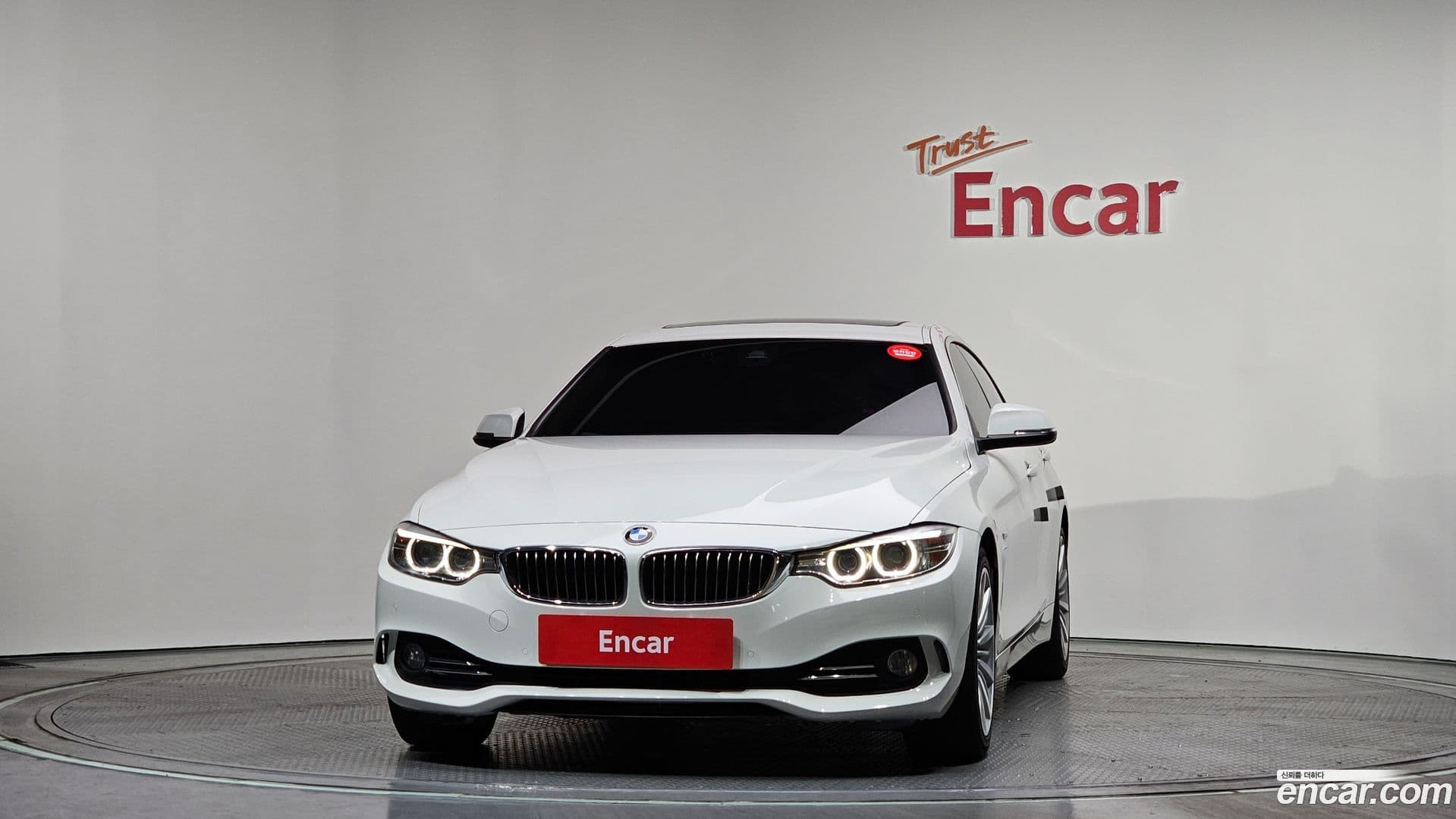 Main__Slider__Photo:4-Series BMW 2016.11-2