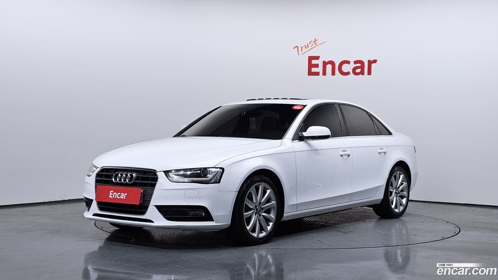 Main__Slider__Photo:A4 Audi 2015.5-0