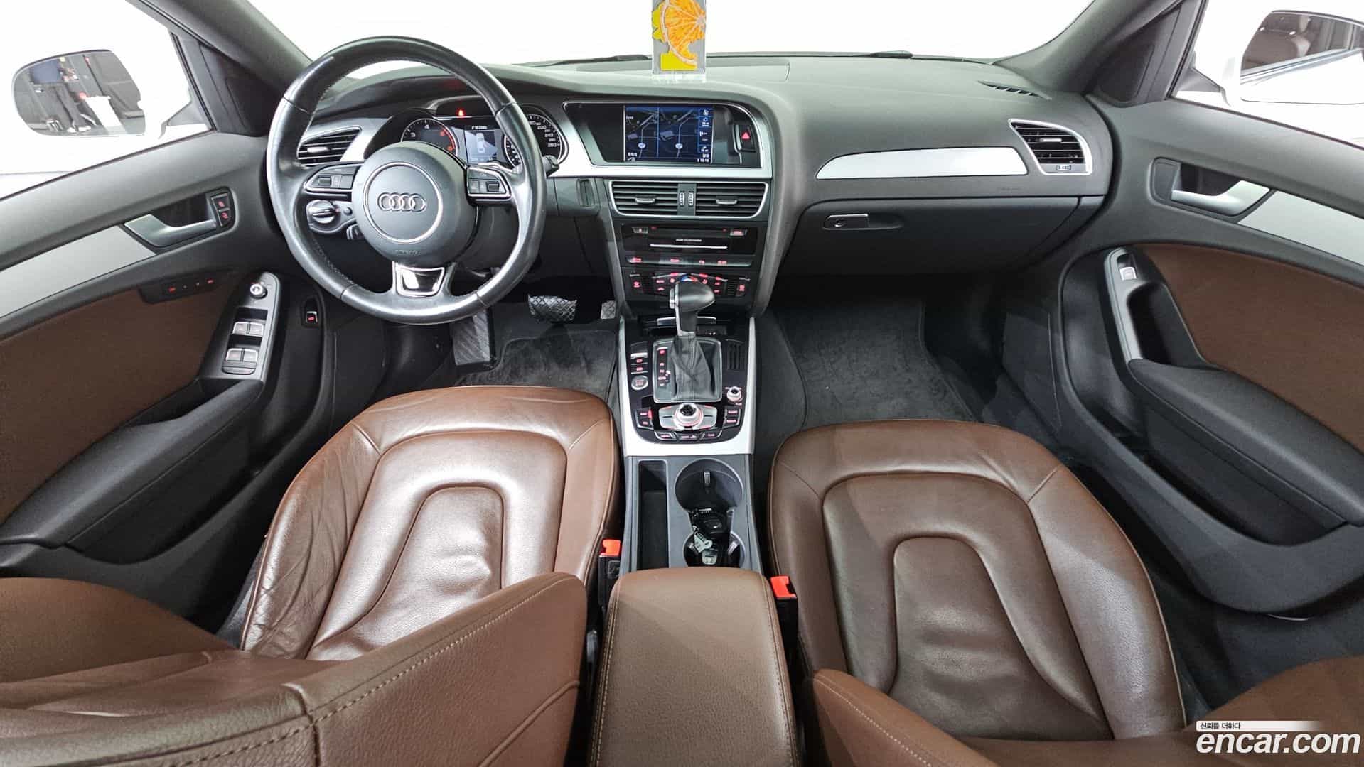 A4 Audi 2015.5-INNER-007