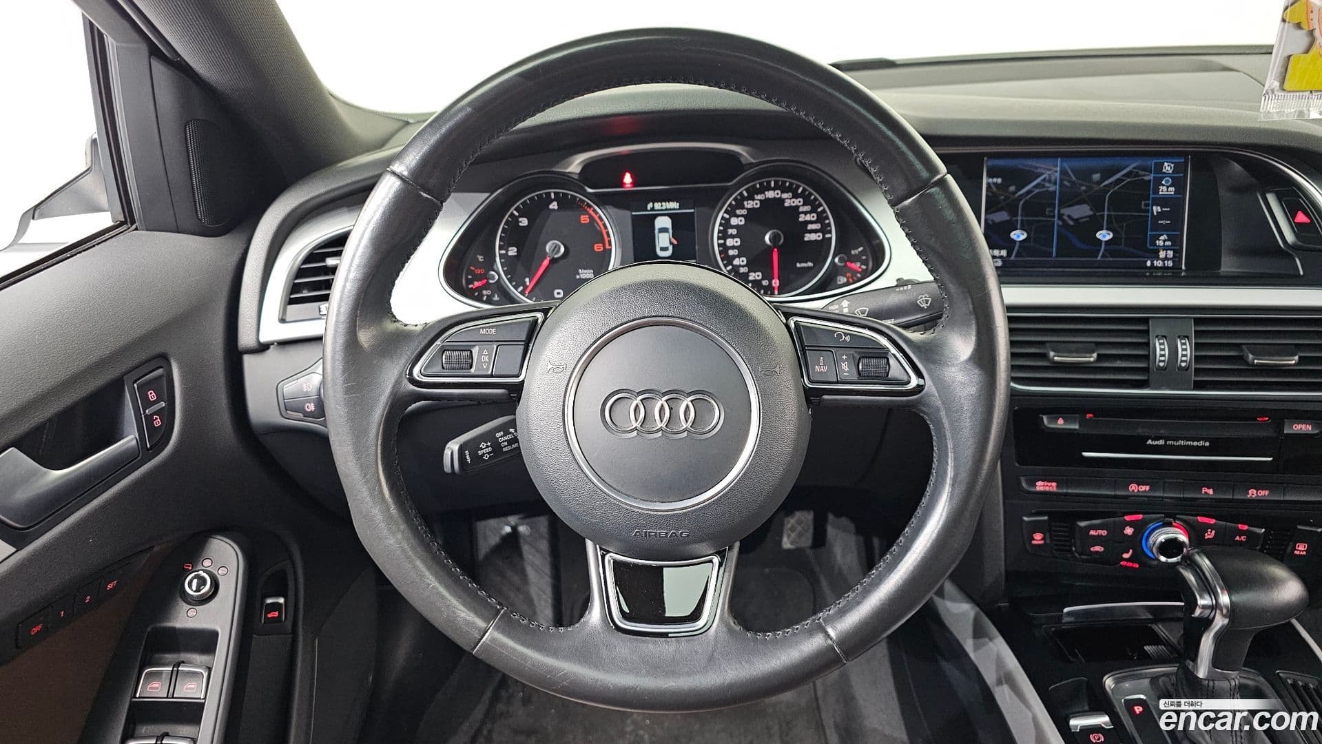 Main__Slider__Photo:A4 Audi 2015.5-12