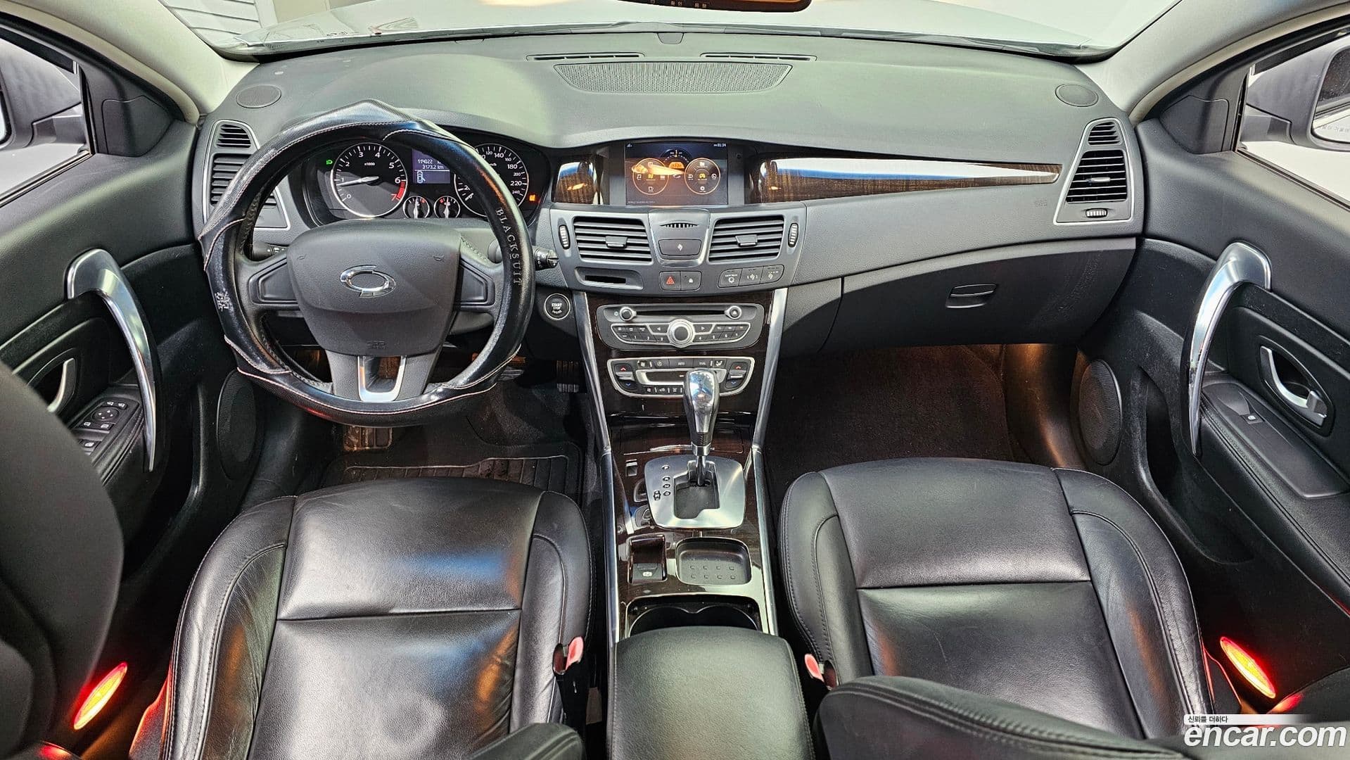 Main__Slider__Photo:SM5 Renault-KoreaSamsung 2010.9-6