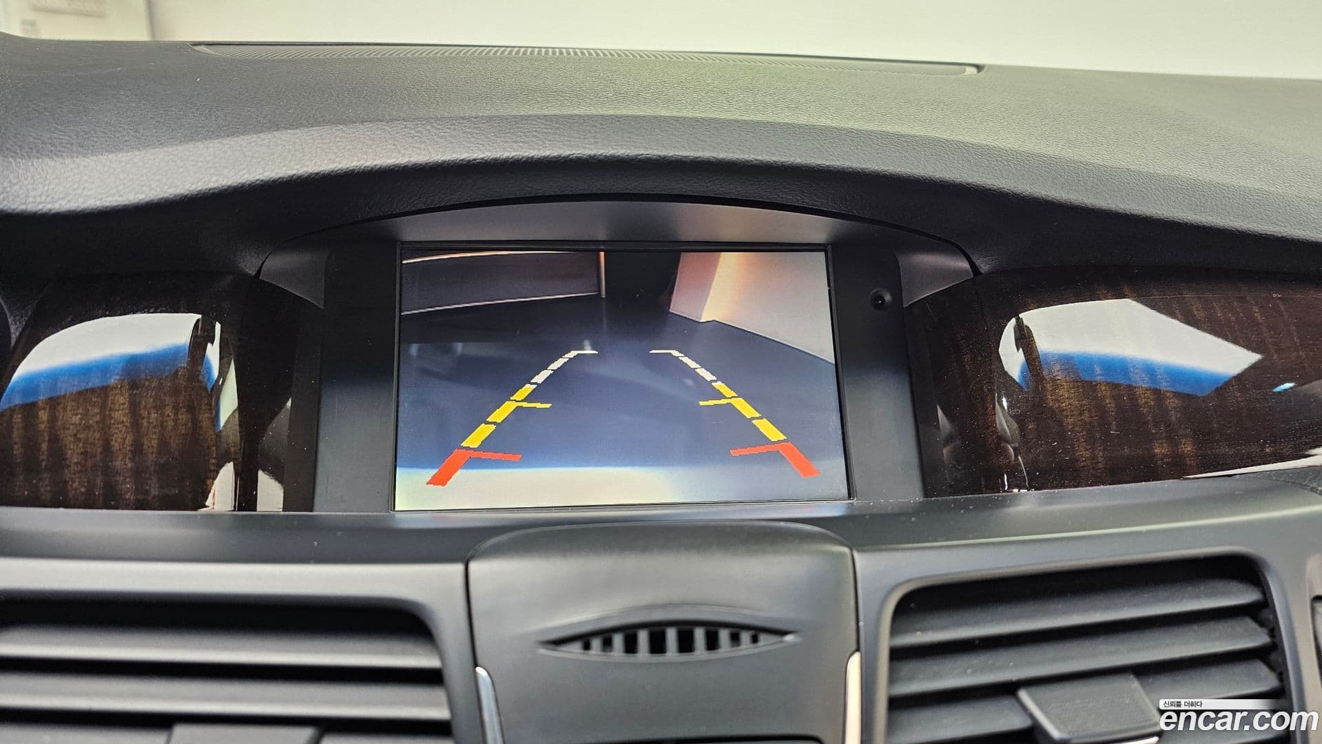 Main__Slider__Photo:SM5 Renault-KoreaSamsung 2010.9-14