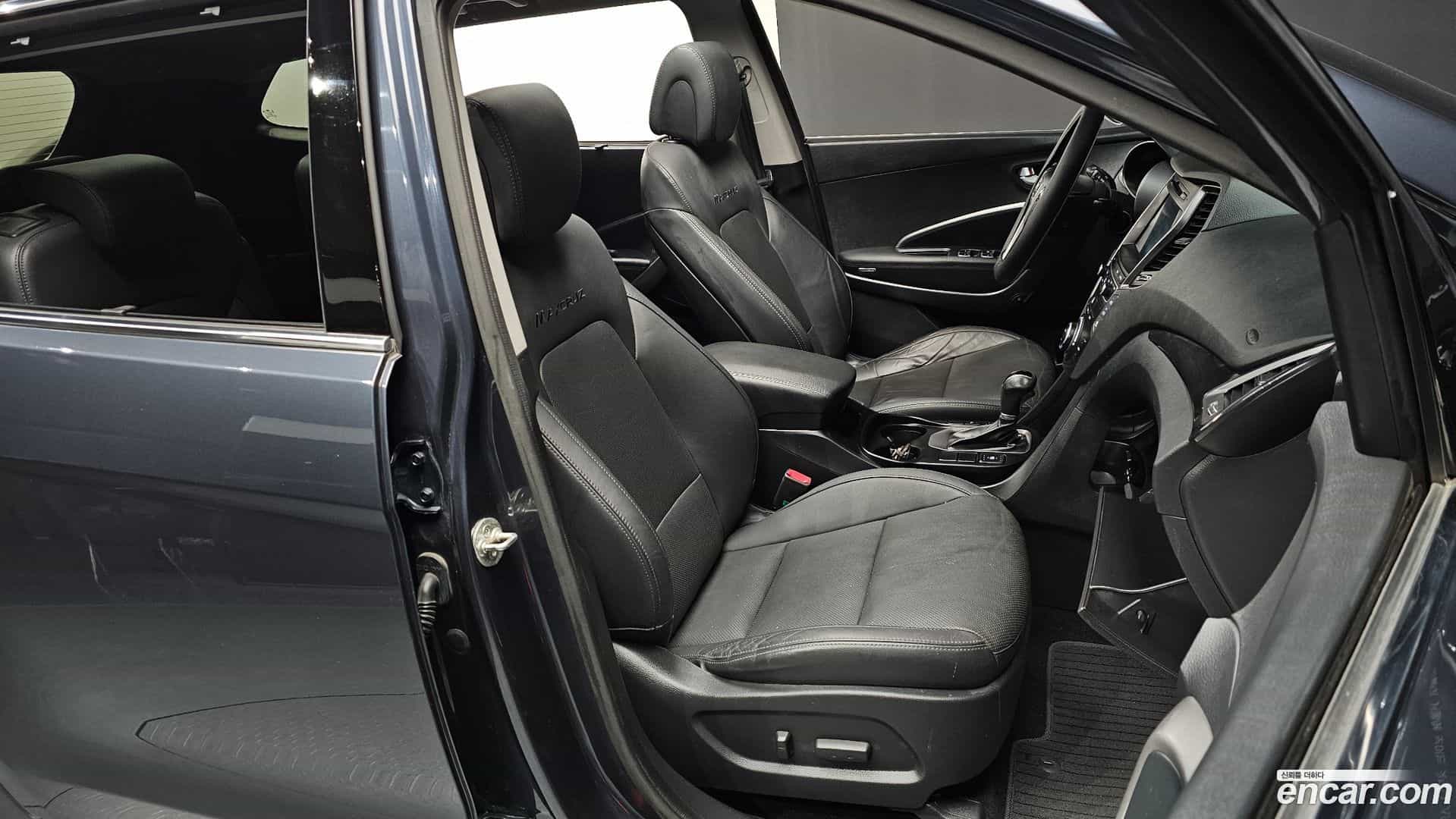 Maxcruz Hyundai 2015.2-INNER-010