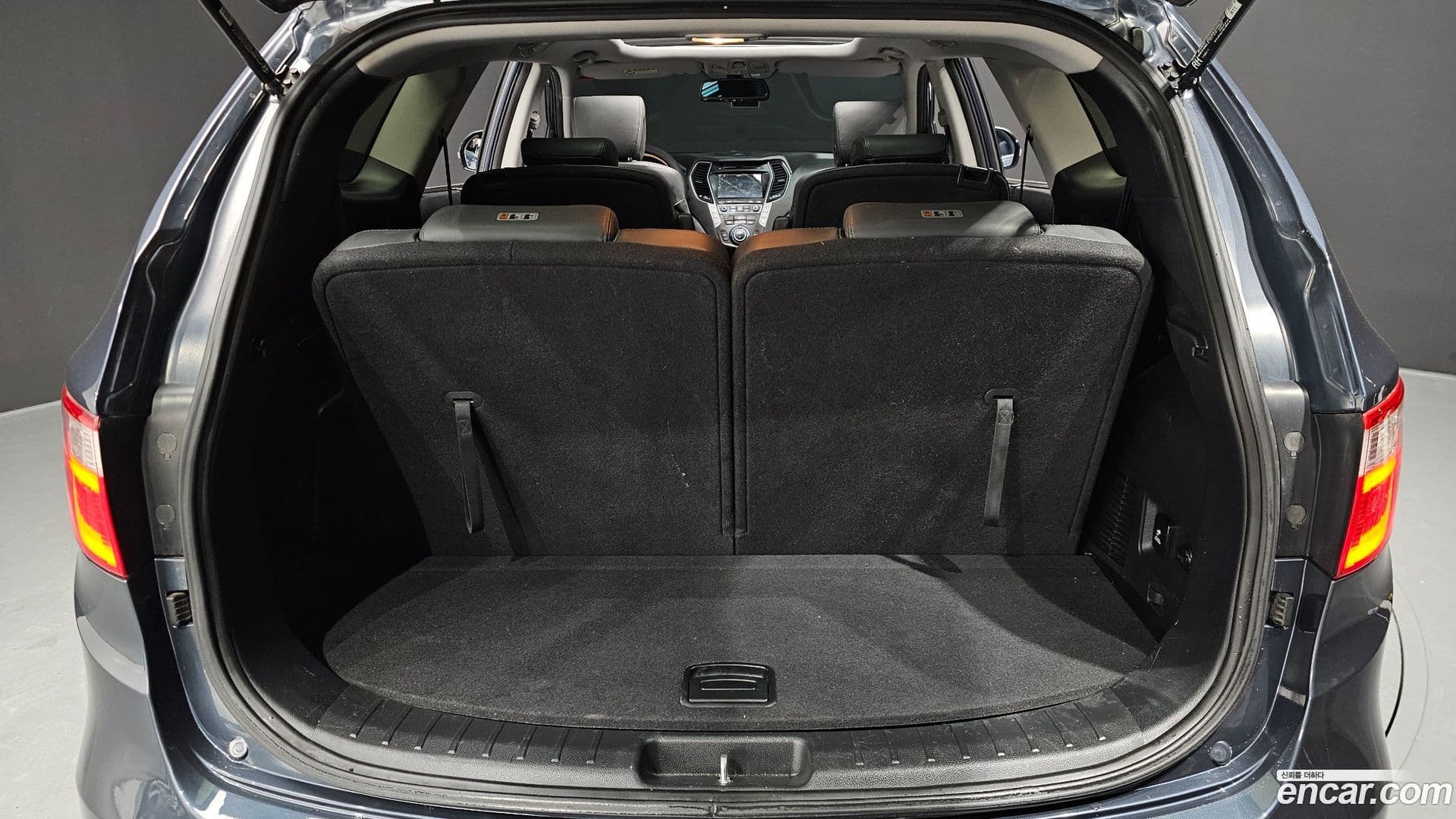 Main__Slider__Photo:Maxcruz Hyundai 2015.2-19