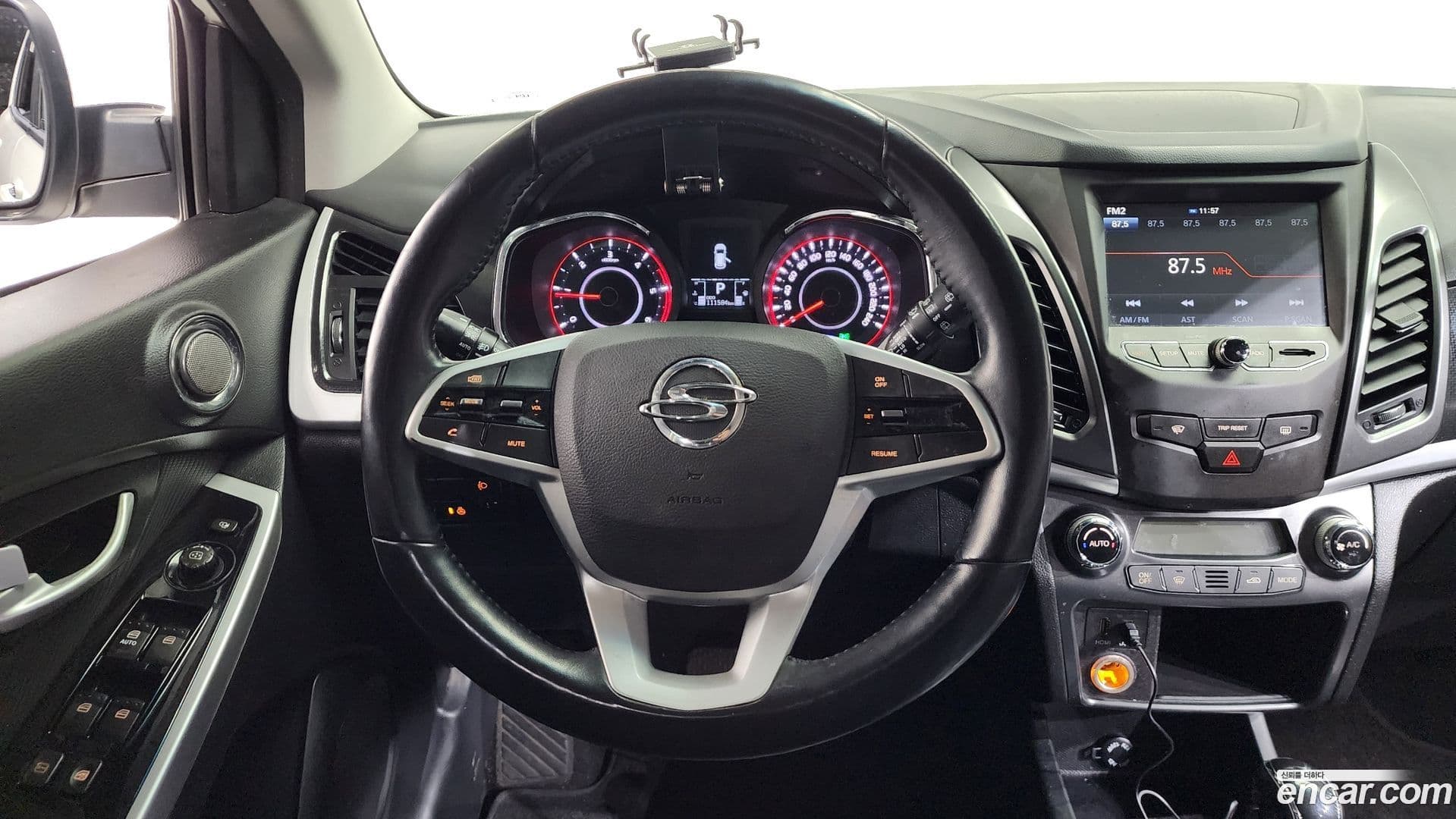 Main__Slider__Photo:KORANDO KG_Mobility_Ssangyong 2017.5-12