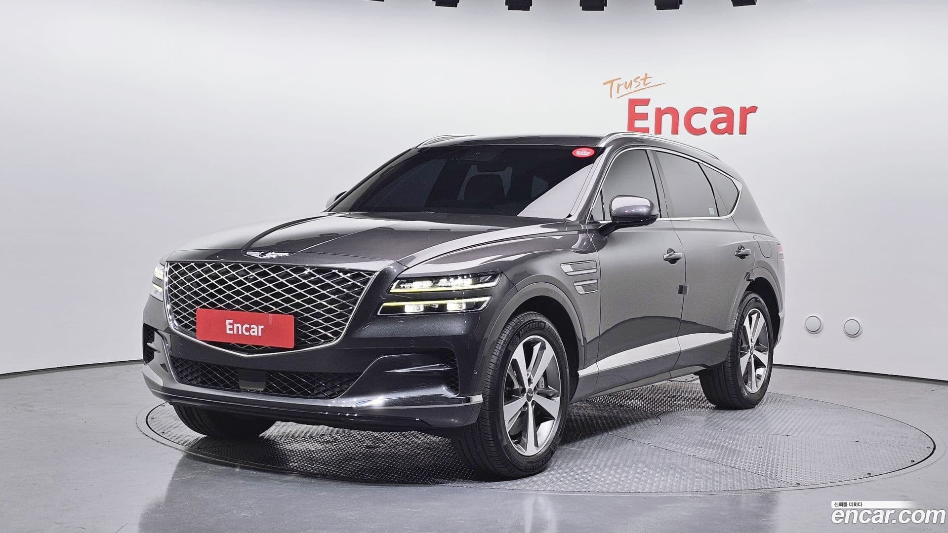 Main__Slider__Photo:GV80 Genesis 2022.4-0