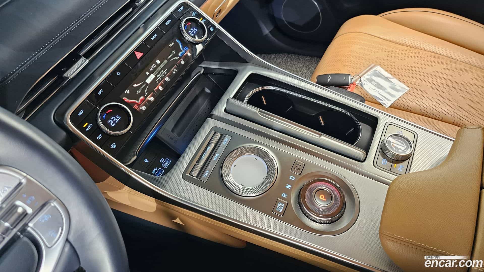 GV80 Genesis 2022.4-INNER-009