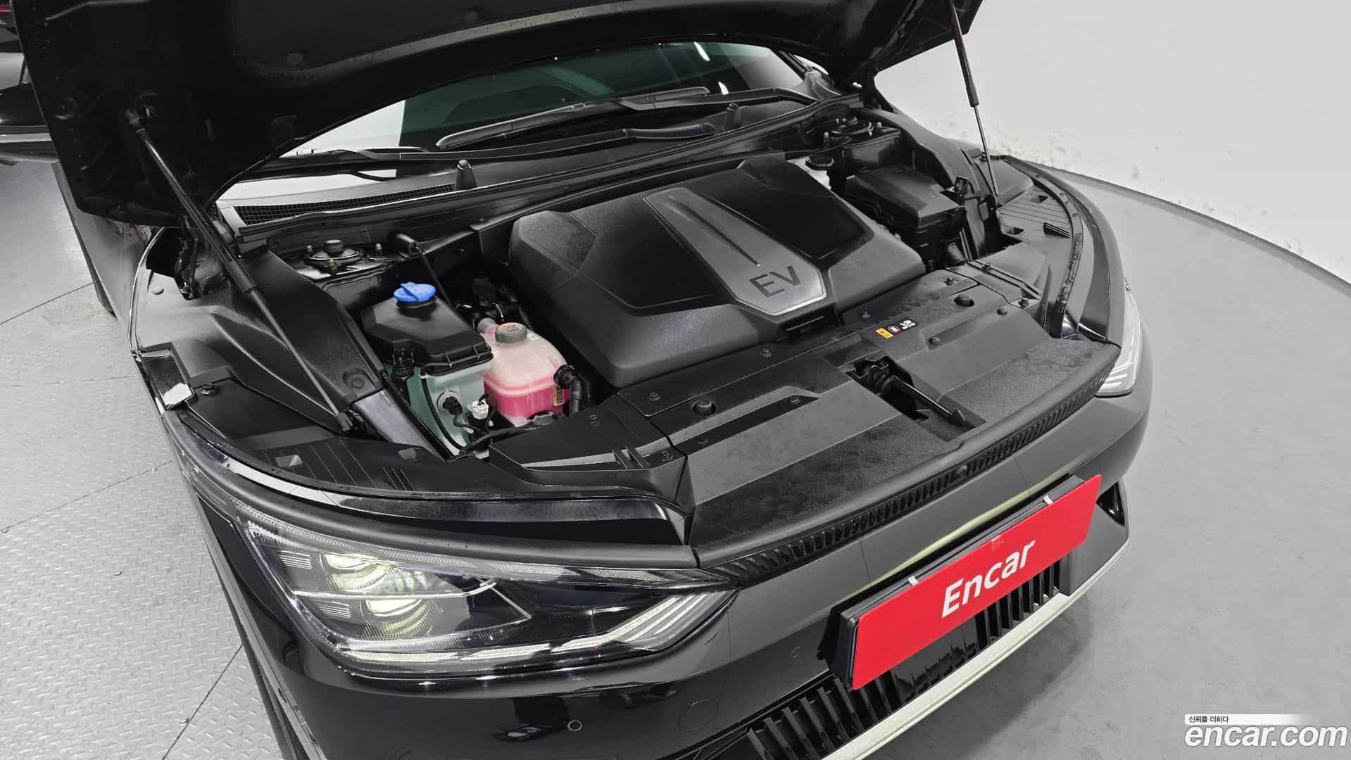 EV6 Kia 2022.10-INNER-006