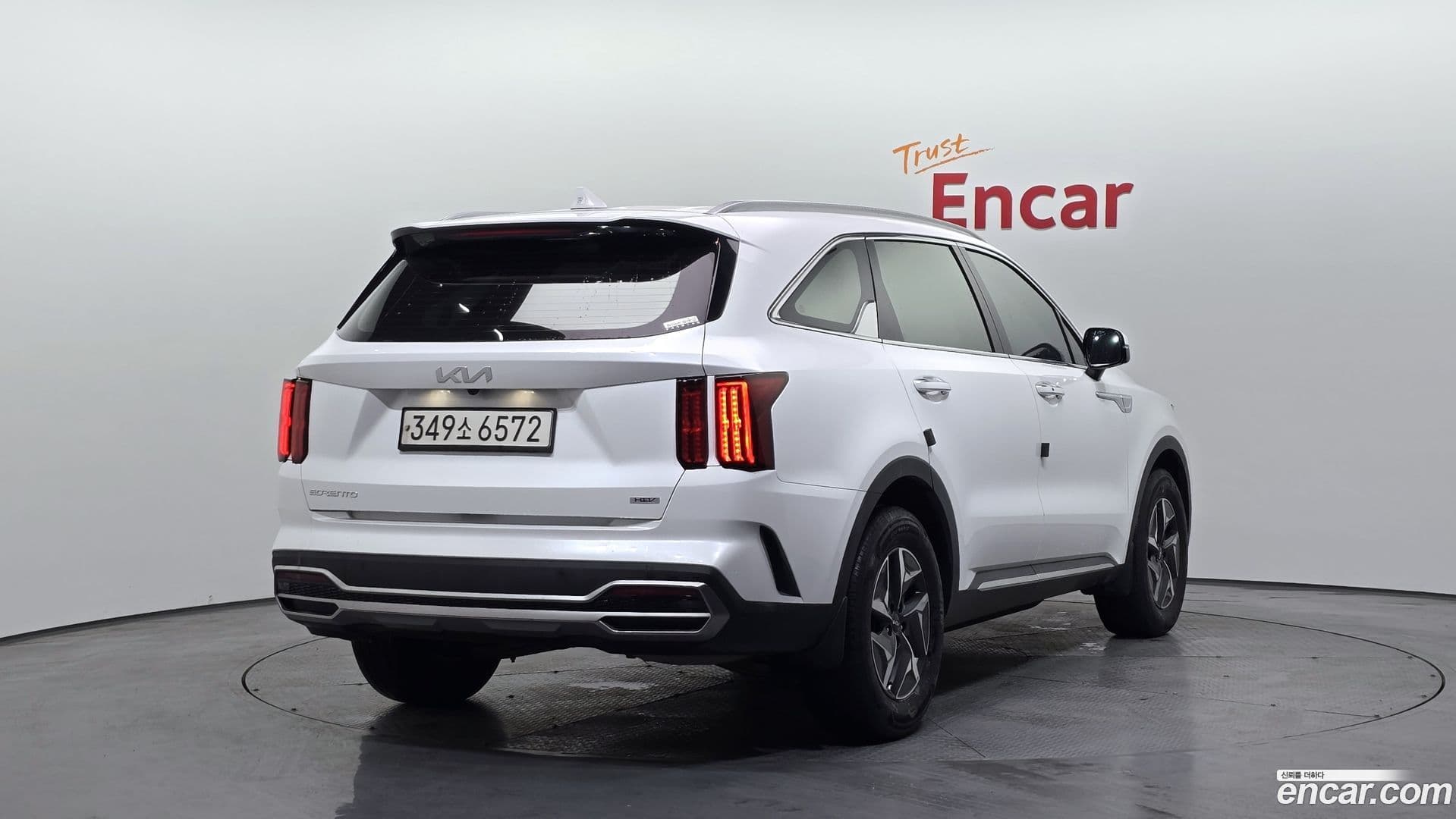 Main__Slider__Photo:Sorento Kia 2022.7-1