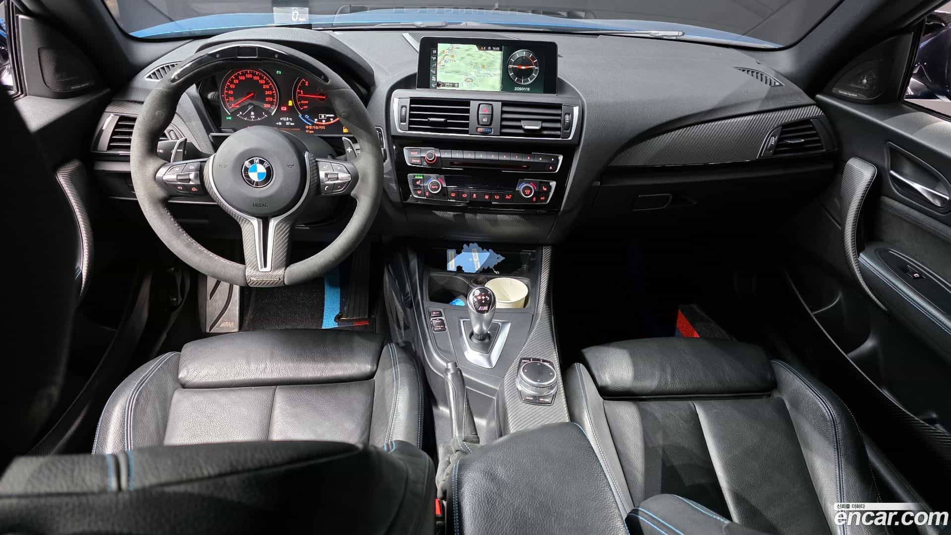 M2 BMW 2017.6-INNER-007
