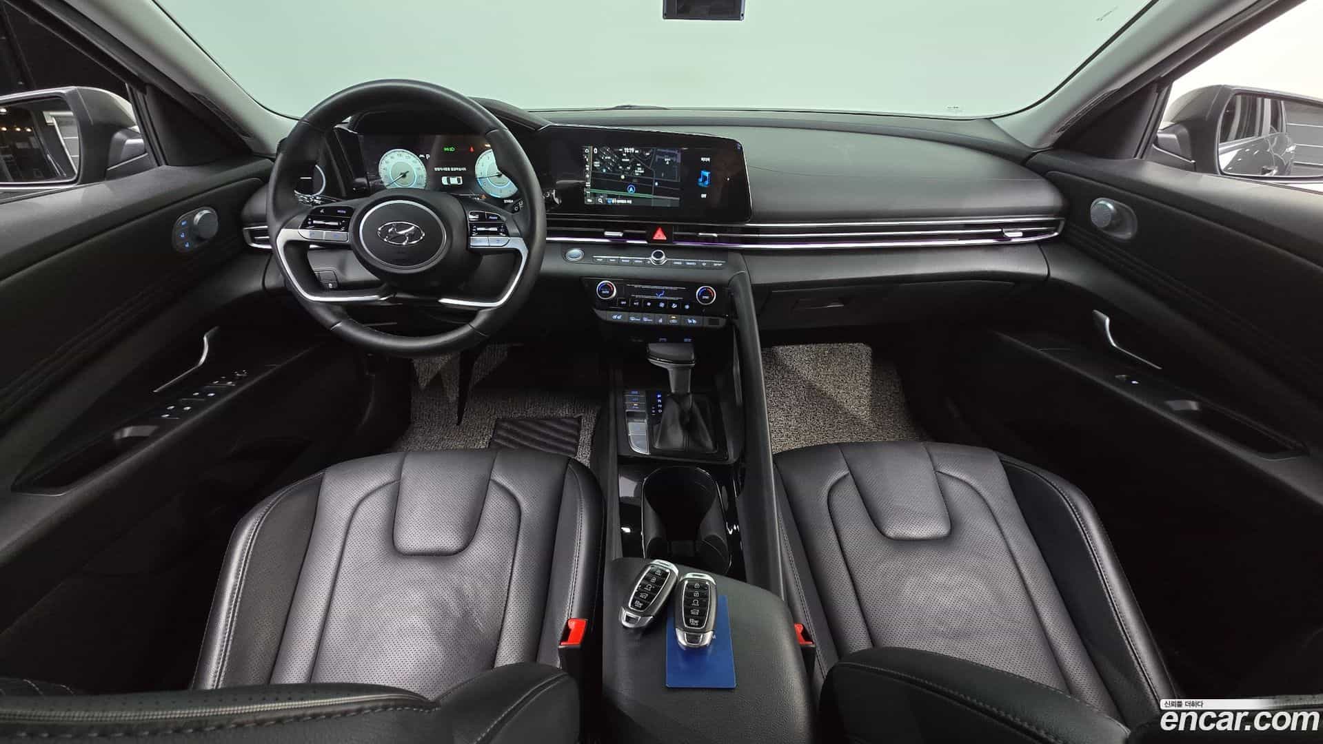 AVANTE Hyundai 2021.0-INNER-007