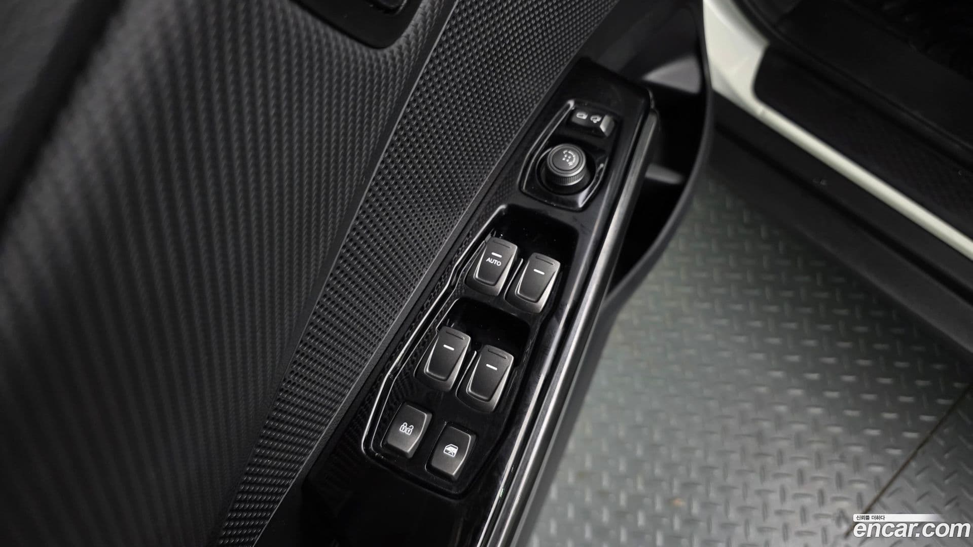 Main__Slider__Photo:TIBOLI KG_Mobility_Ssangyong 2020.9-18