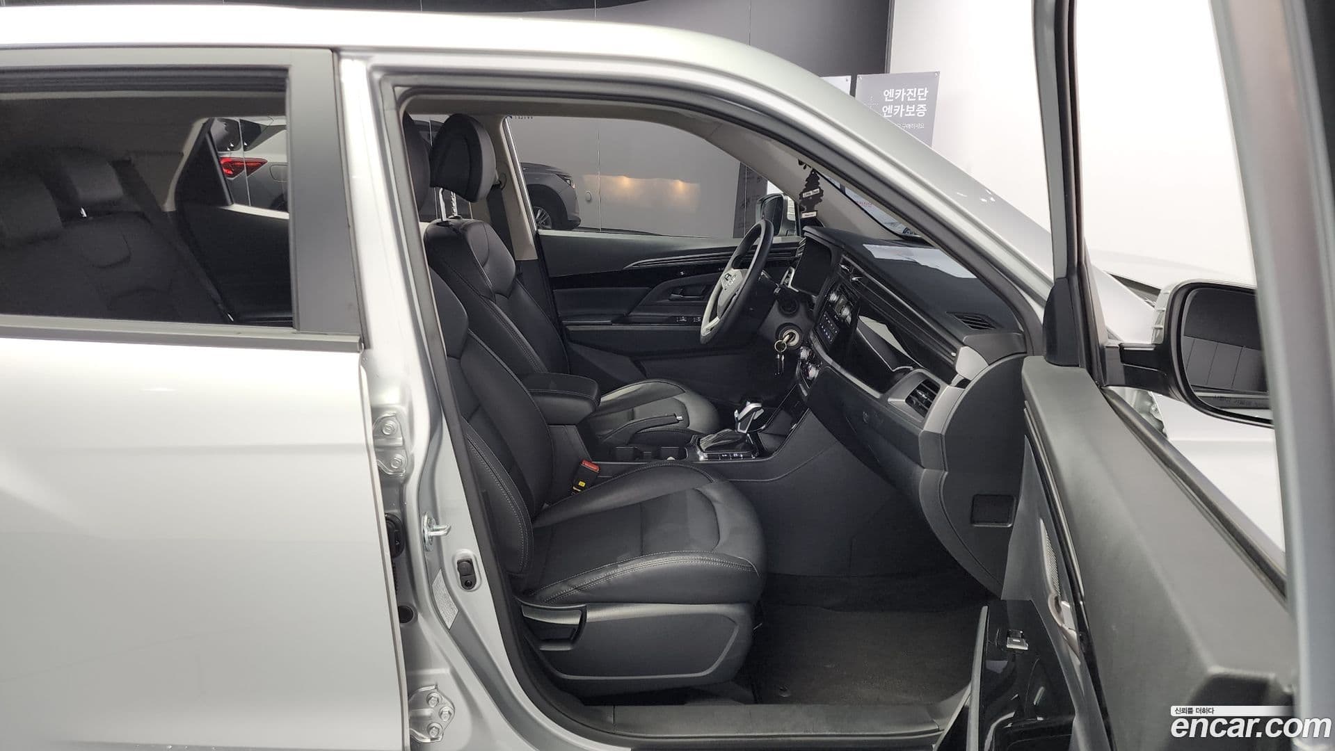 Main__Slider__Photo:KORANDO KG_Mobility_Ssangyong 2019.11-9