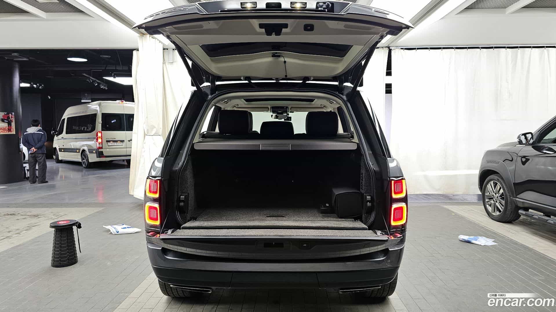 Range Rover Land Rover 2018.9-OPTION-024