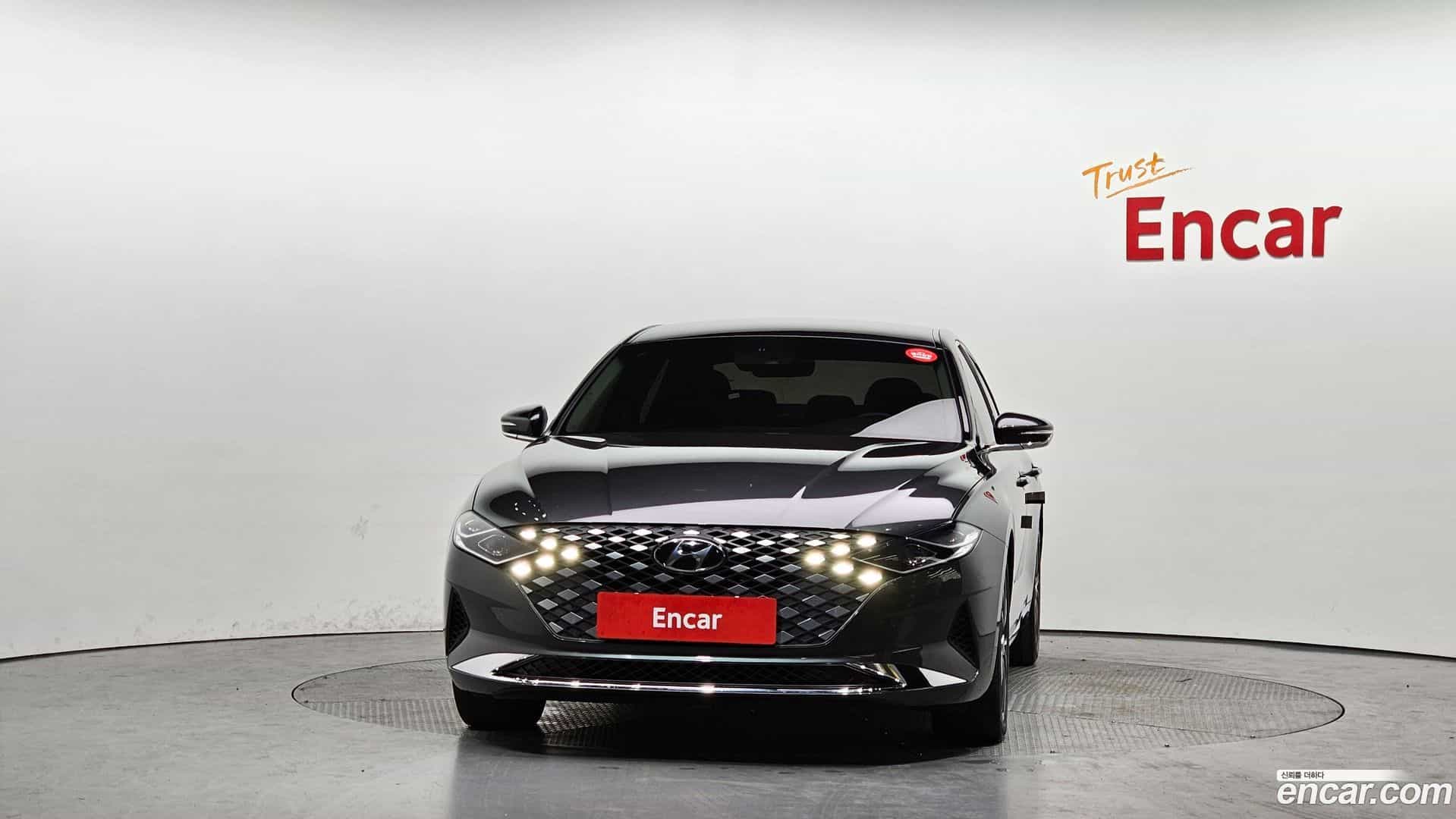 Grandeur Hyundai 2021.2-OUTER-003