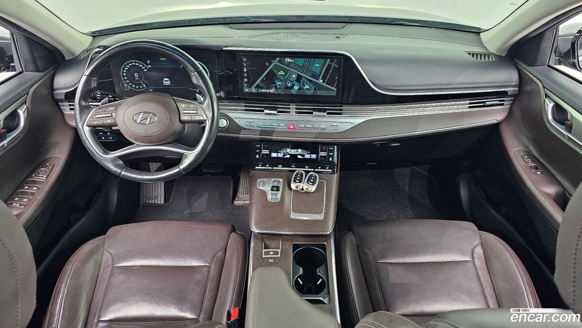 Main__Slider__Photo:Grandeur Hyundai 2021.2-6