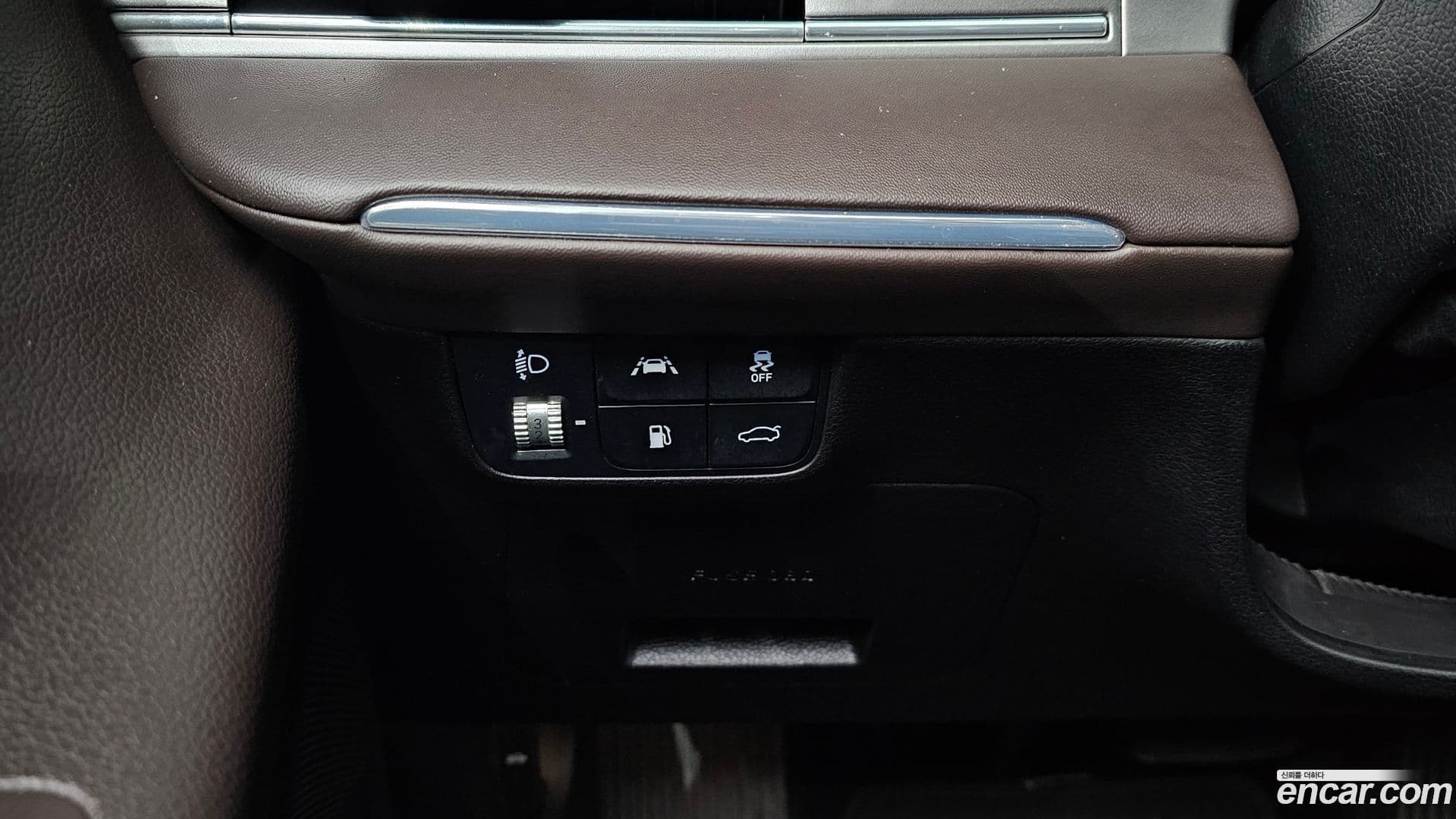 Main__Slider__Photo:Grandeur Hyundai 2021.2-15