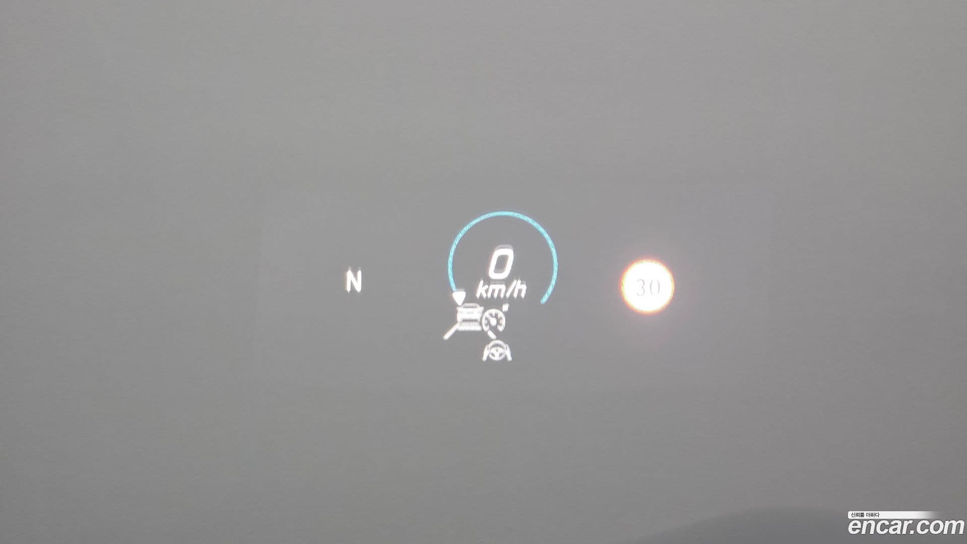 Main__Slider__Photo:E-Class Mercedes-Benz 2023.10-16