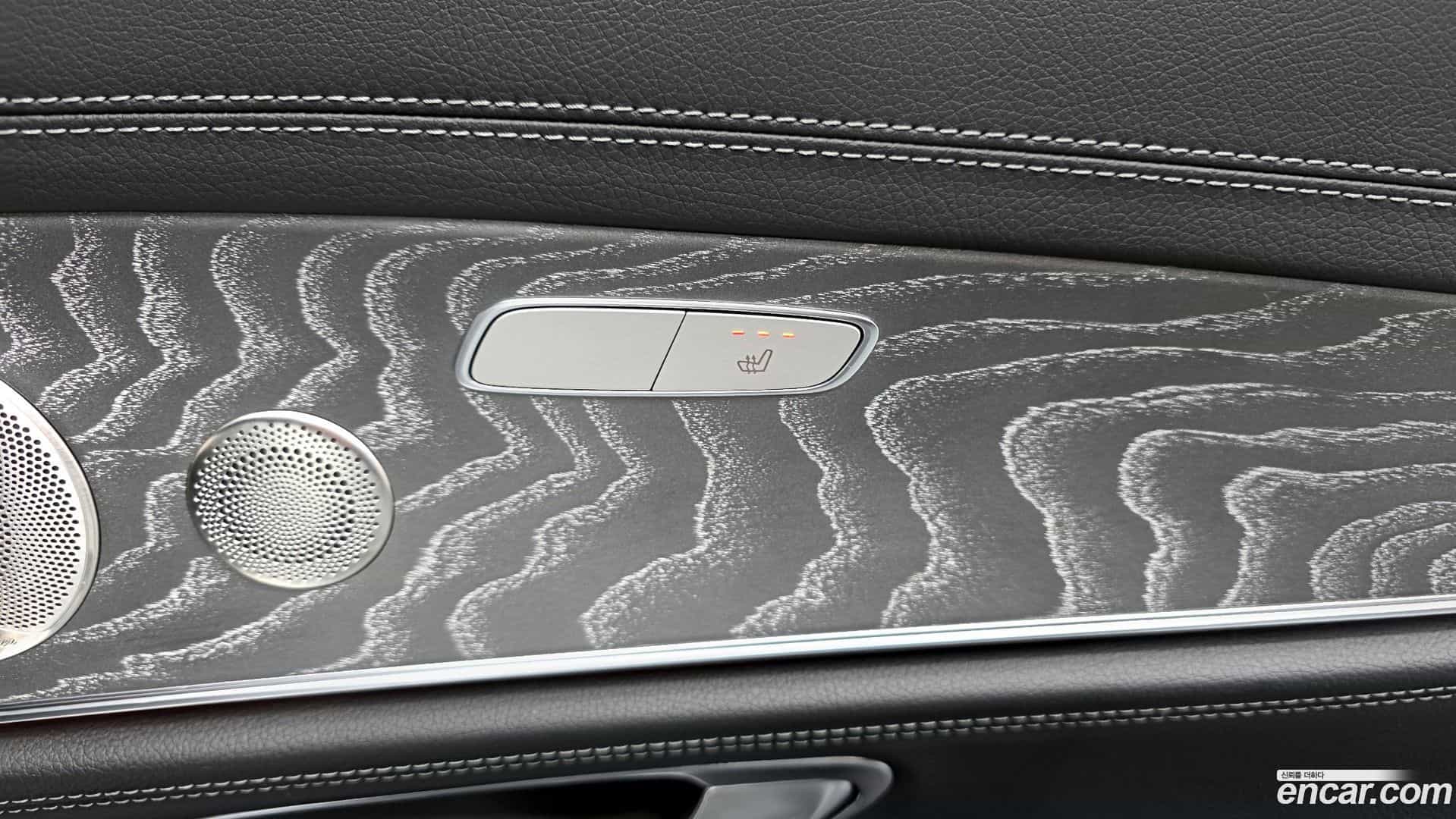 E-Class Mercedes-Benz 2023.10-OPTION-023