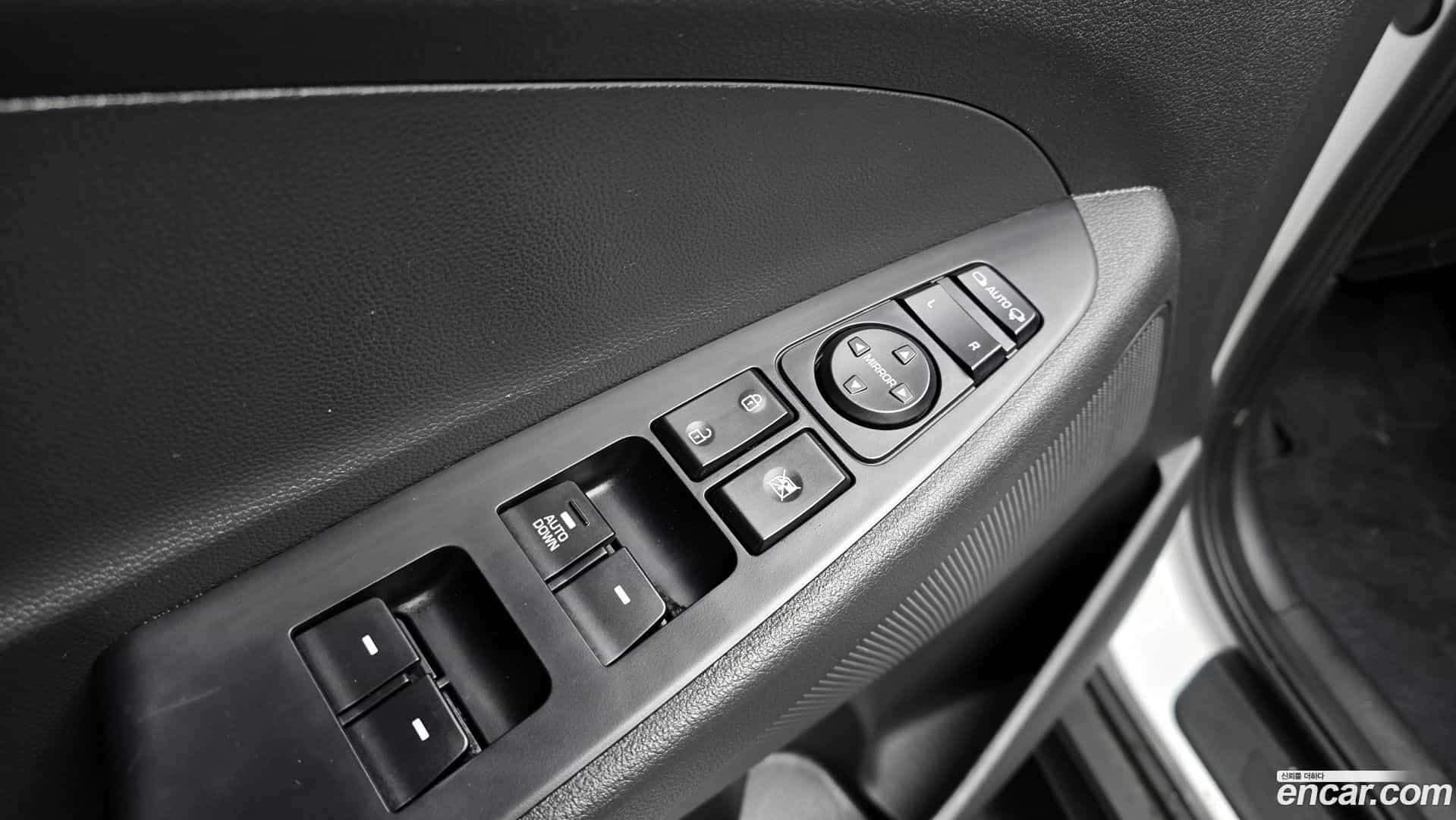 Tucson Hyundai 2020.8-OPTION-023