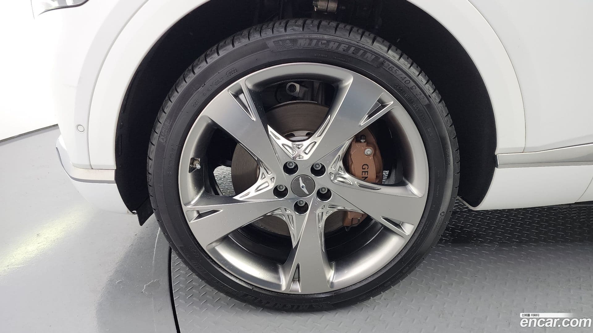 Main__Slider__Photo:GV80 Genesis 2022.9-4