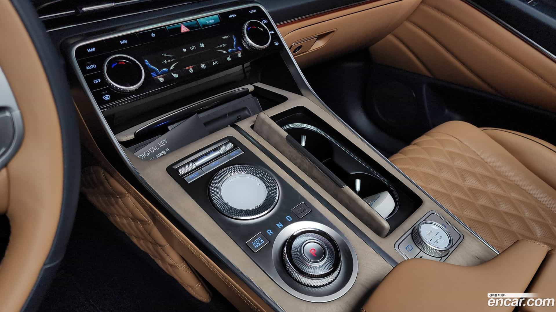 GV80 Genesis 2022.9-INNER-009