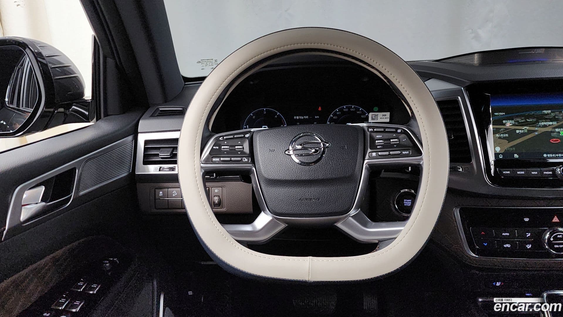 Main__Slider__Photo:Rexton KG_Mobility_Ssangyong 2021.7-12