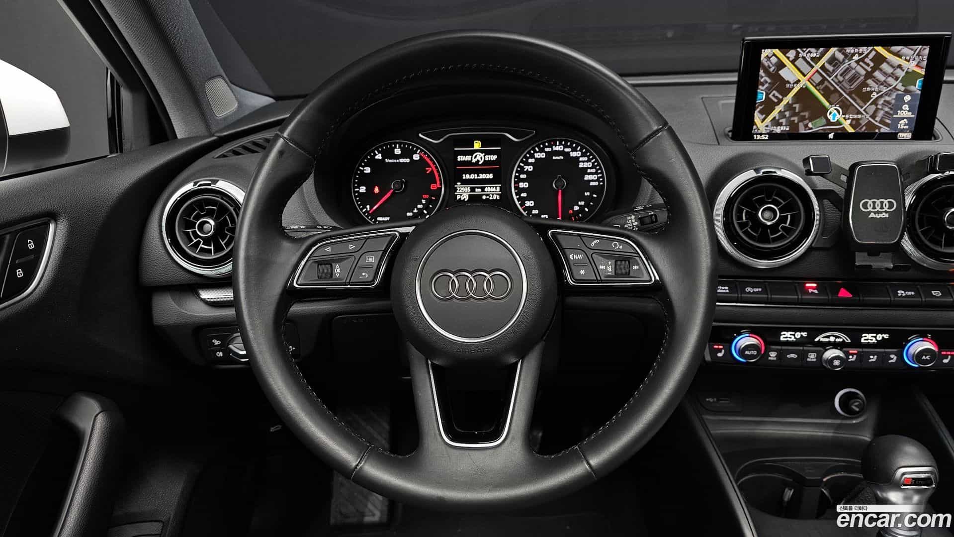 A3 Audi 2020.0-OPTION-017