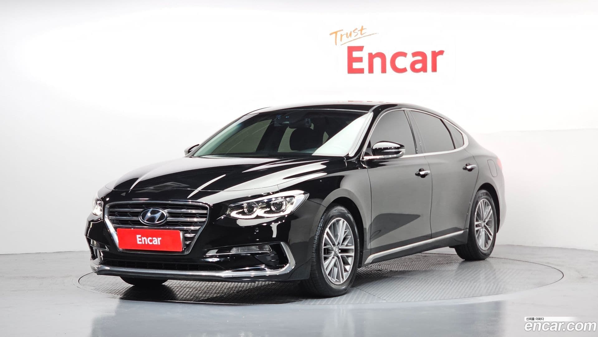 Main__Slider__Photo:Grandeur Hyundai 2017.7-0