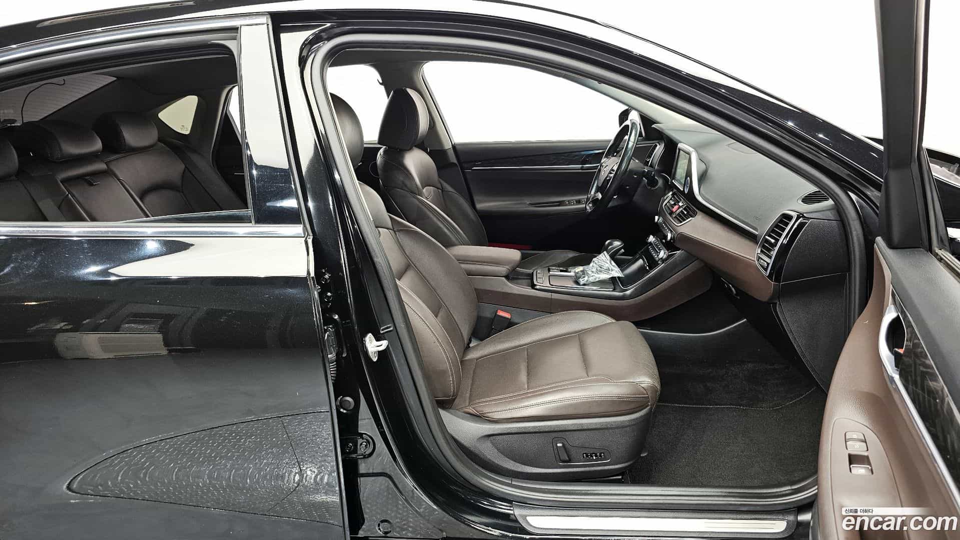 Grandeur Hyundai 2017.7-INNER-010