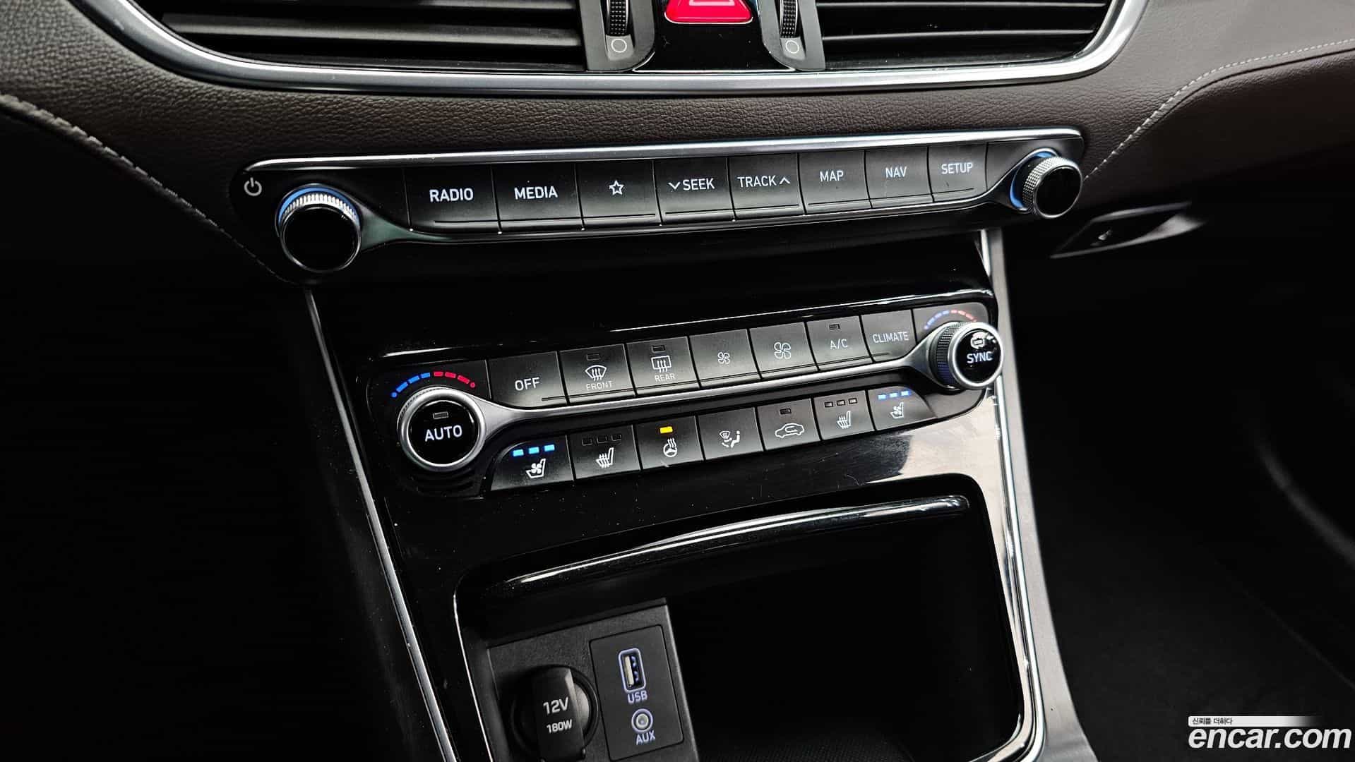 Grandeur Hyundai 2017.7-OPTION-023