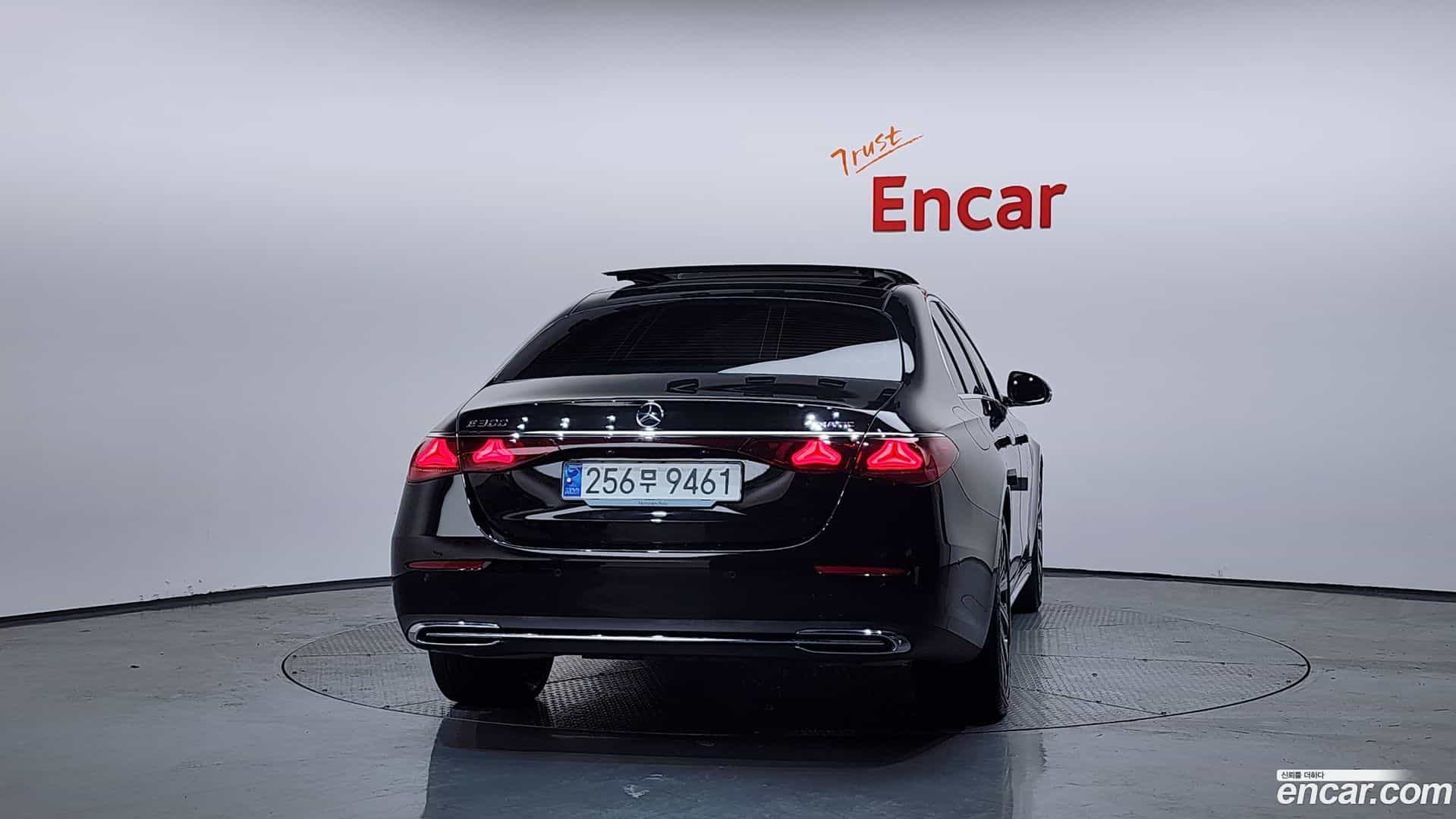 E-Class Mercedes-Benz 2024.5-OUTER-004