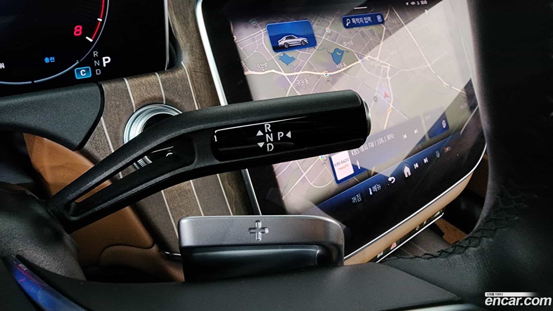 E-Class Mercedes-Benz 2024.5-INNER-009