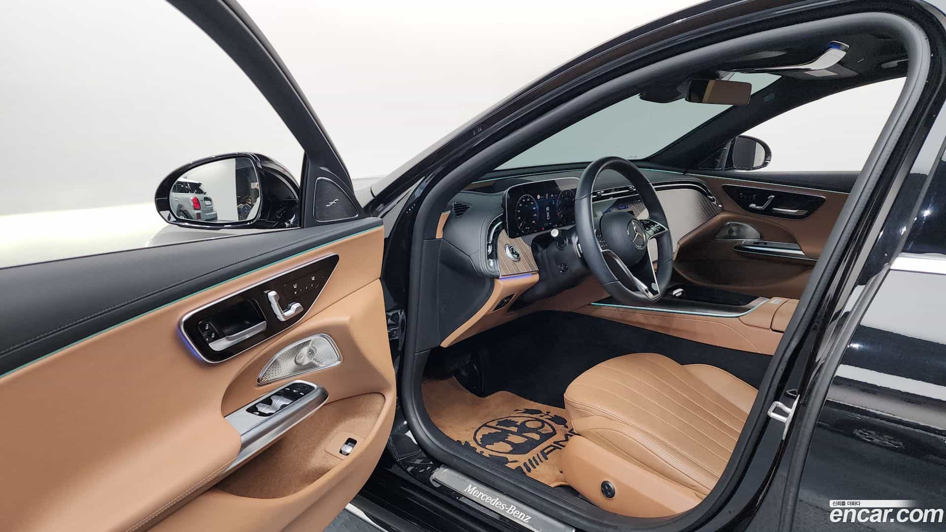 E-Class Mercedes-Benz 2024.5-INNER-010