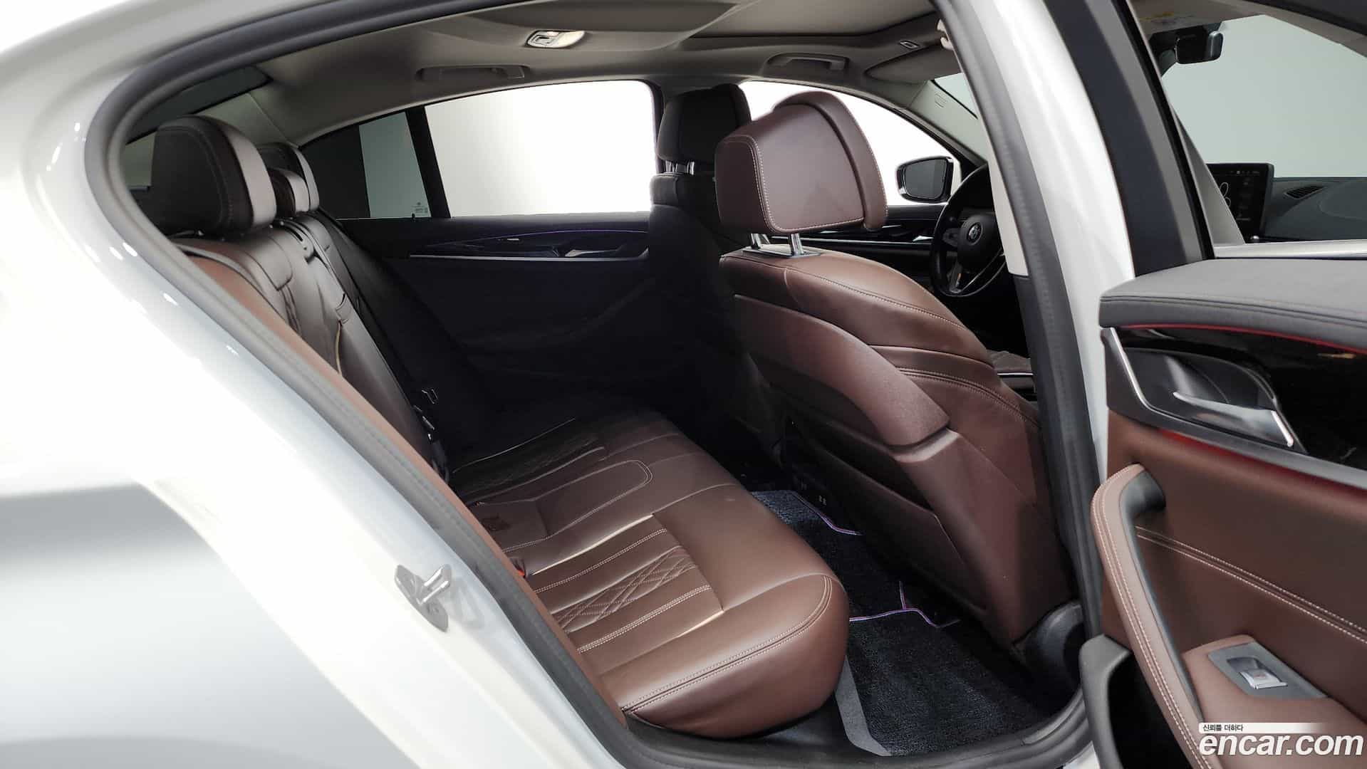 5-Series BMW 2021.3-OPTION-016