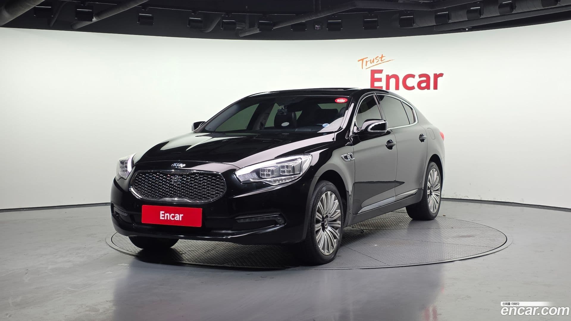 Main__Slider__Photo:K9 Kia 2012.7-0