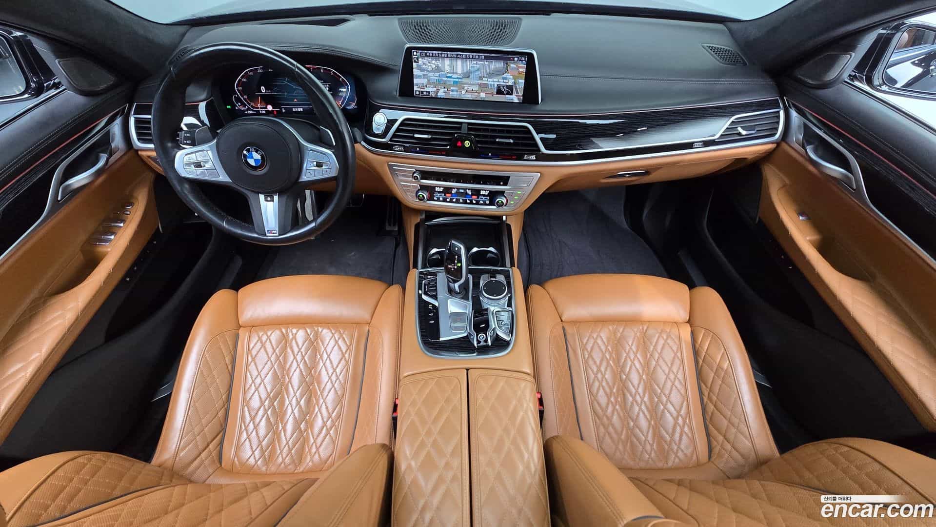 7-Series BMW 2022.5-INNER-007